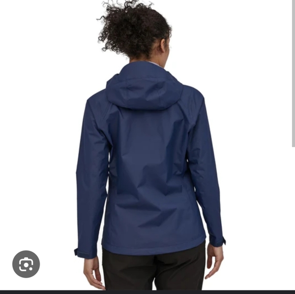 Patagonia Torrentshell 3L Jacket - Women's XS - Picture 3 of 7